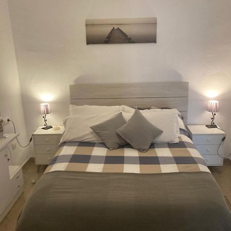 Marina Apartment Beach Estepona Exterior photo