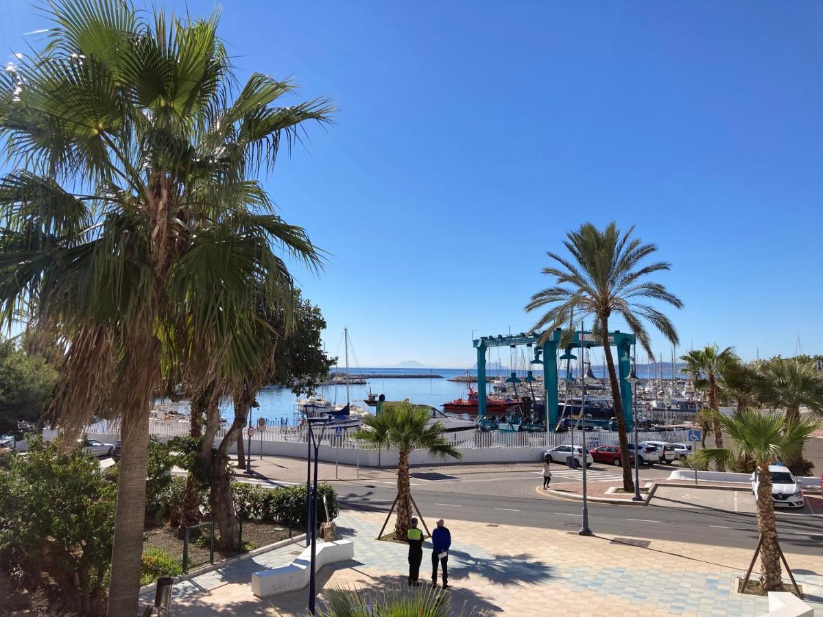 Marina Apartment Beach Estepona Exterior photo