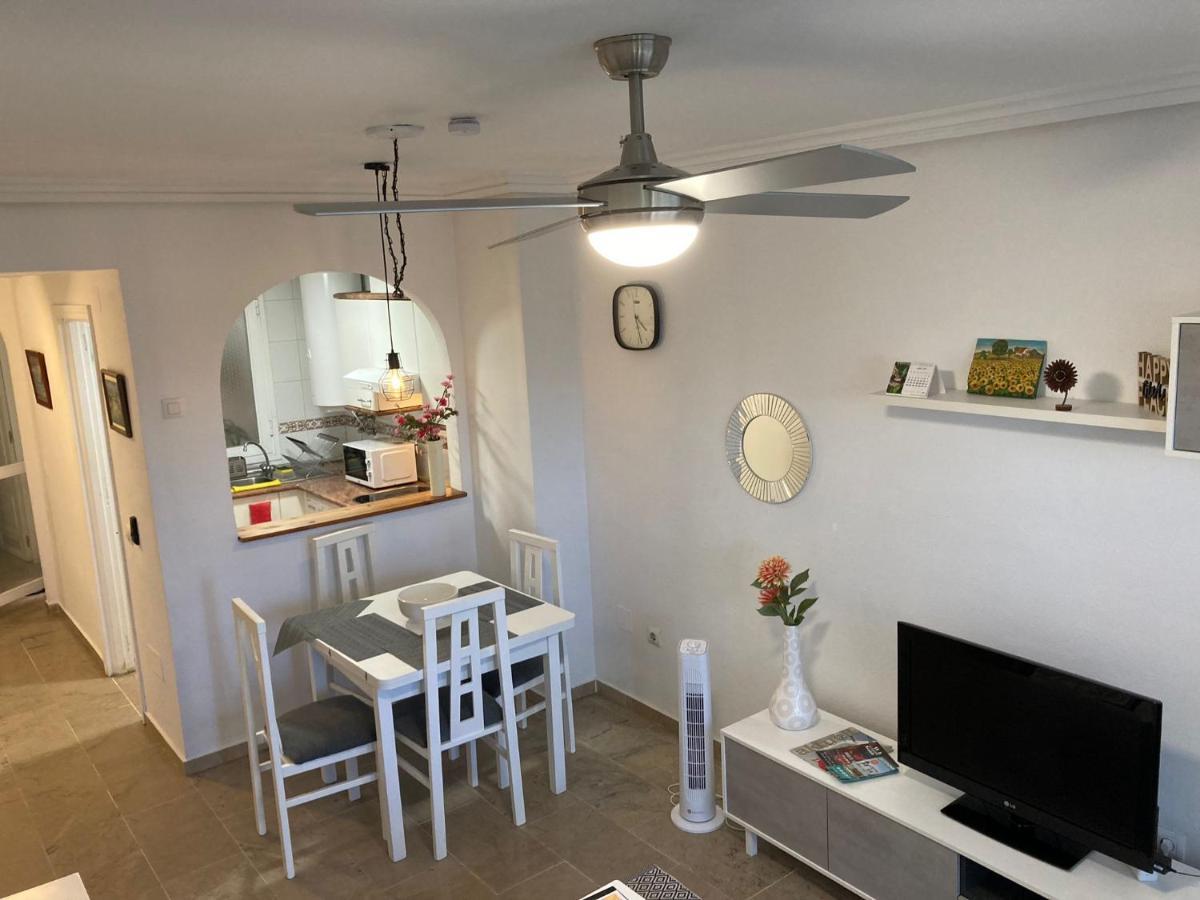 Marina Apartment Beach Estepona Exterior photo