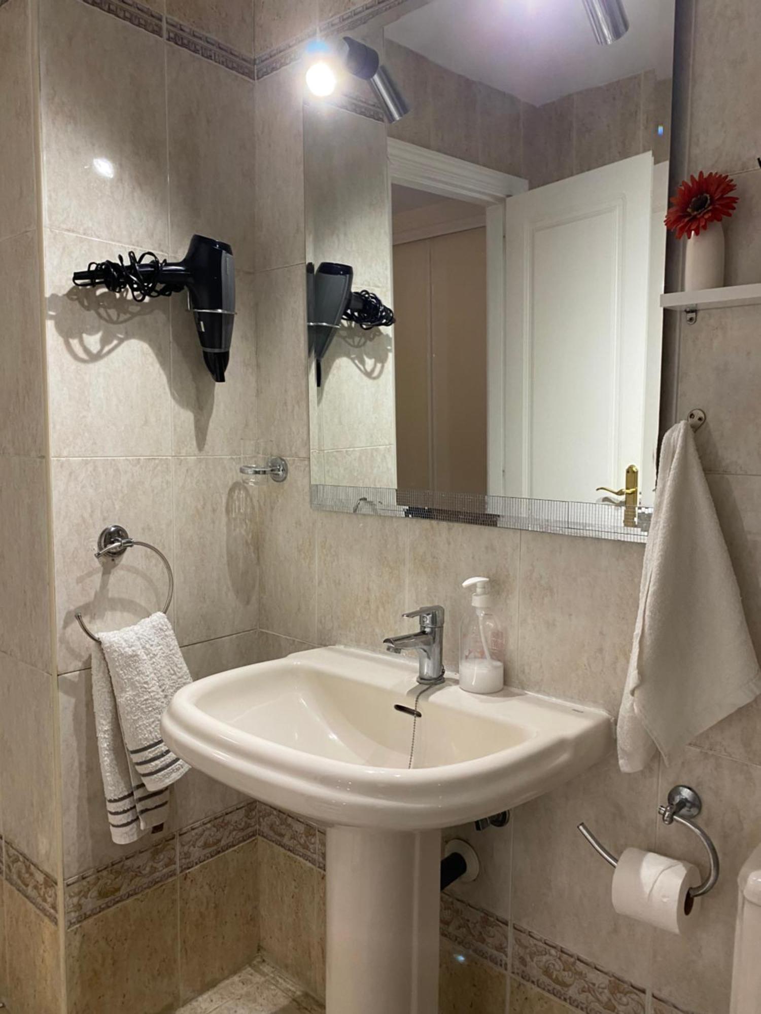 Marina Apartment Beach Estepona Exterior photo